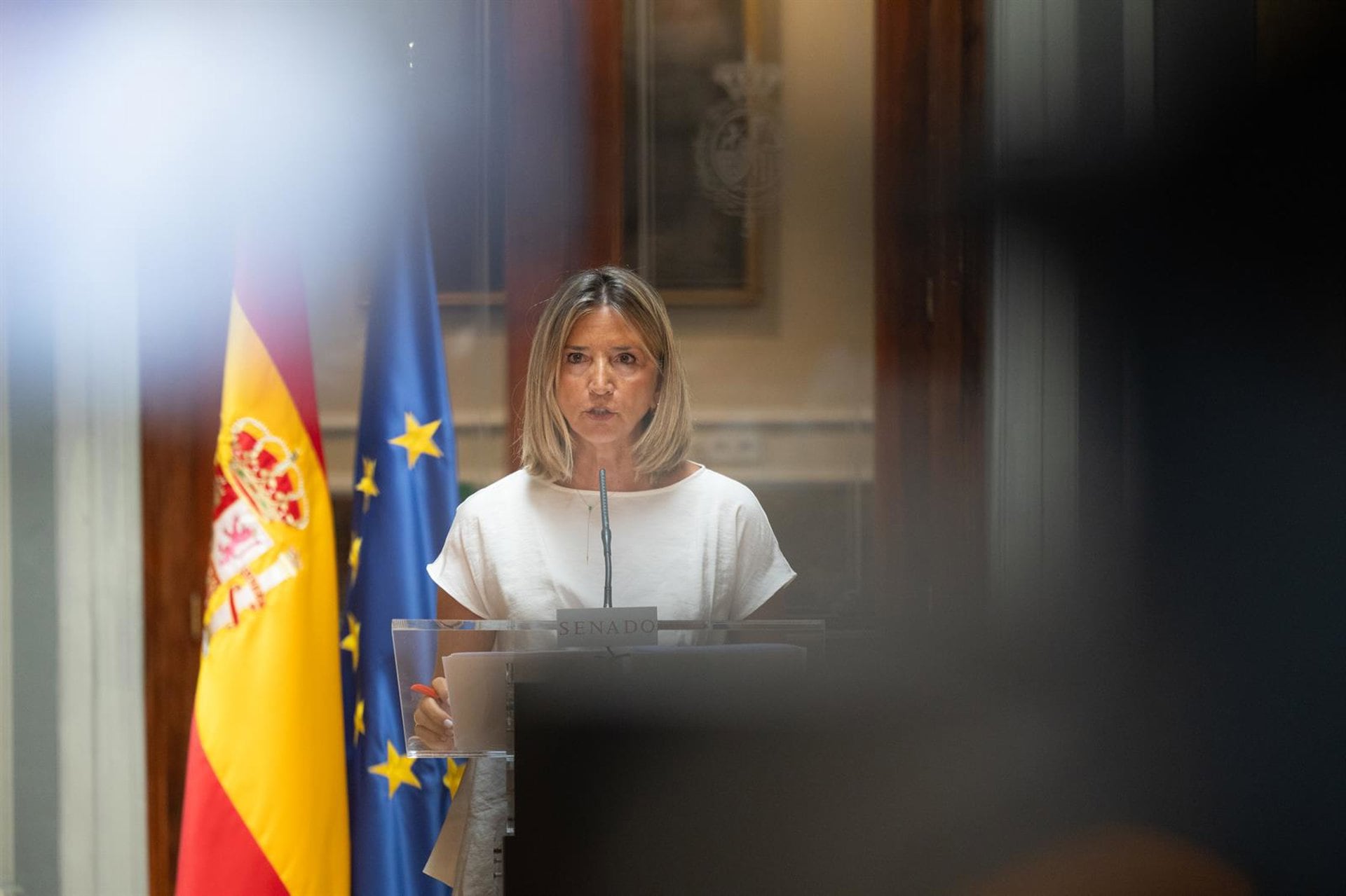 19/08/2026 La portavoz del PP en el Senado, Alicia García, durante una rueda de prensa, en el Senado, a 19 de agosto de 2026, en Madrid (España). Alicia García ha anunciado que el Partido Popular usará la mayoría absoluta que tiene en la Cámara Alta para reprobar hasta cinco ministros por su papel en la crisis migratoria de Ceuta.
POLITICA
Jesús Hellín - Europa Press