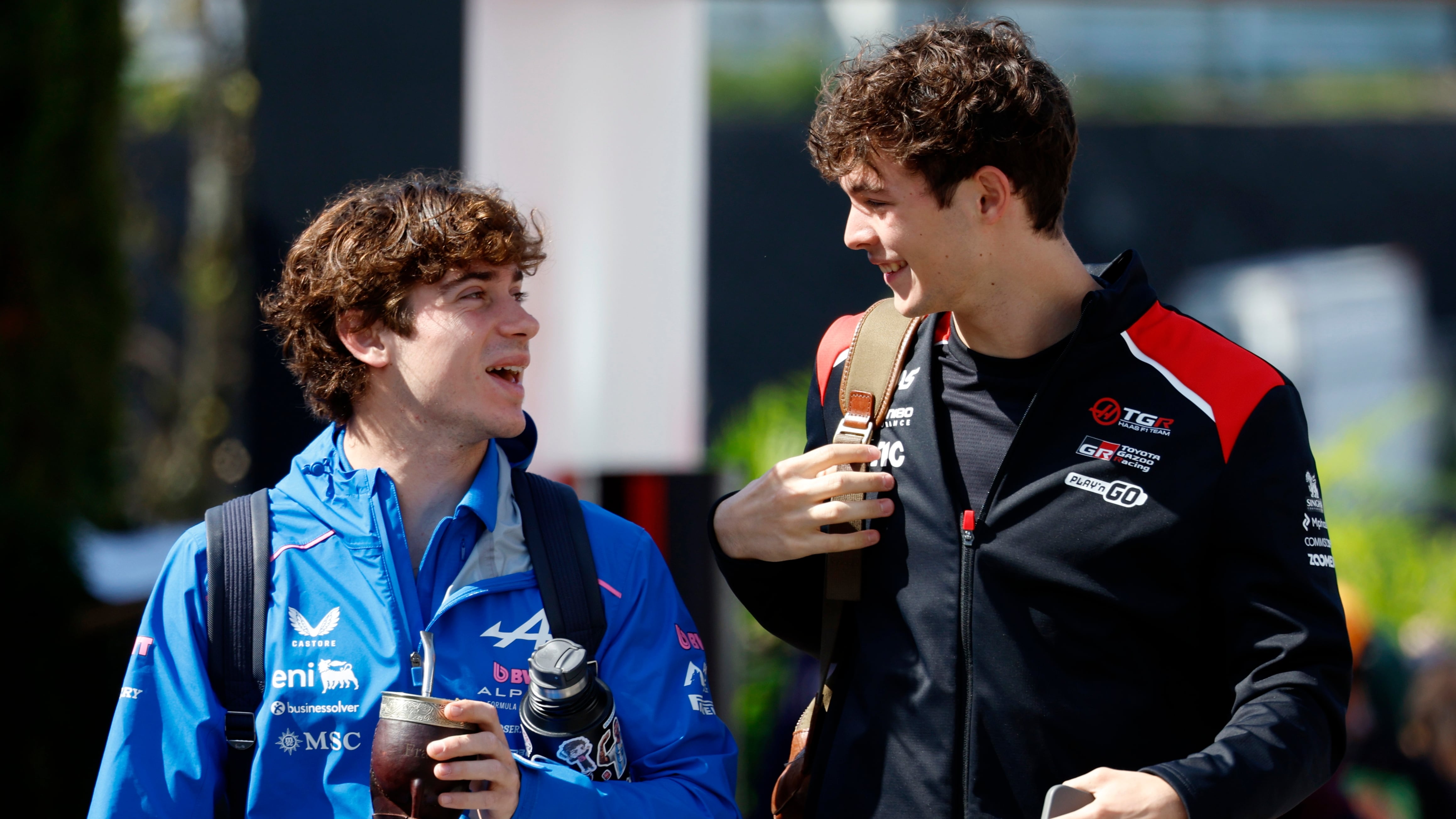 Franco Colapinto y Oliver Bearman estuvieron cerca de golpearse el domingo en Suzuka (EFE/EPA/FRANCK ROBICHON)