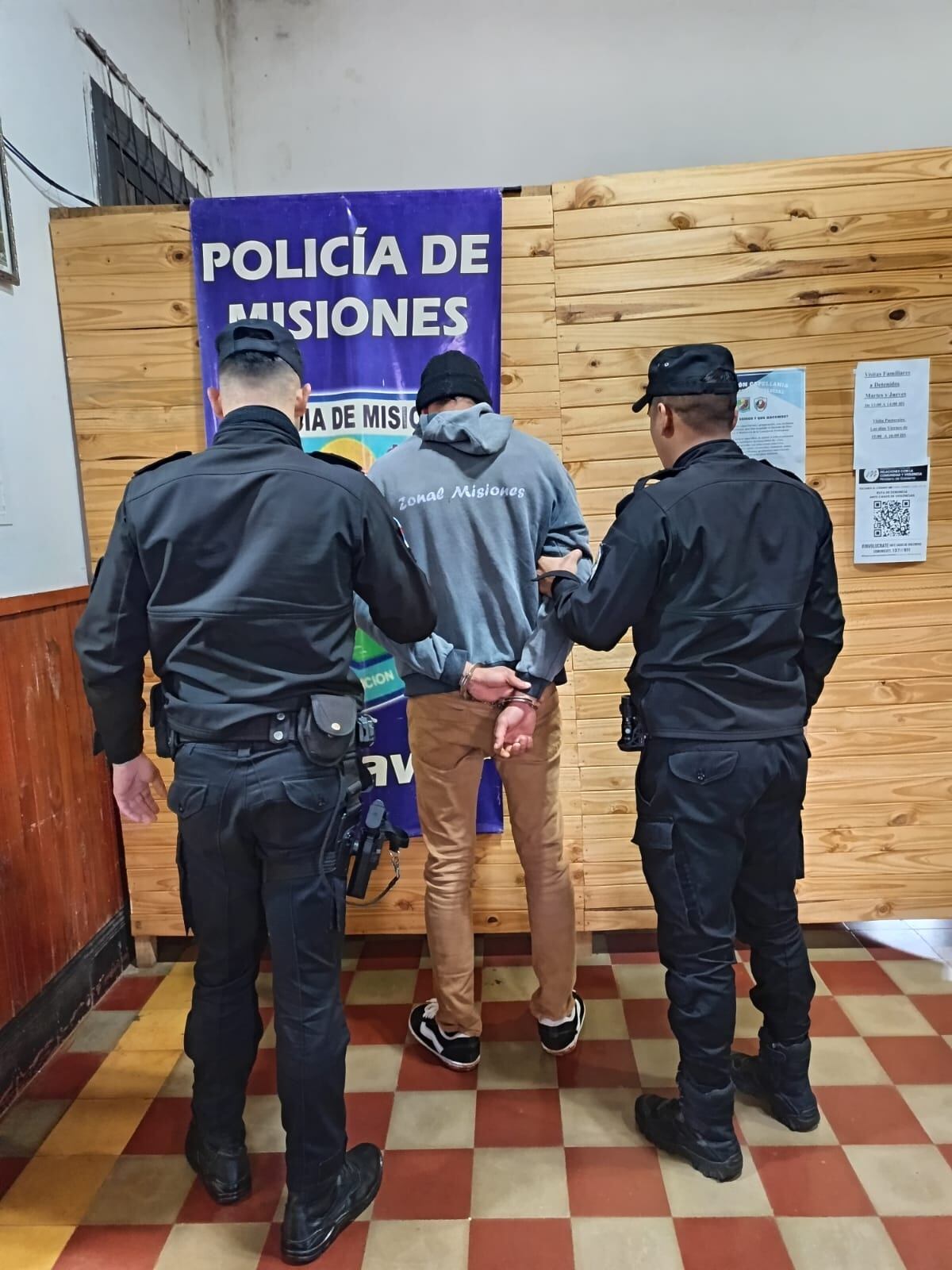 El jardinero asfixió al perro de una mujer durante un intento de robo en Misiones, según la investigación policial