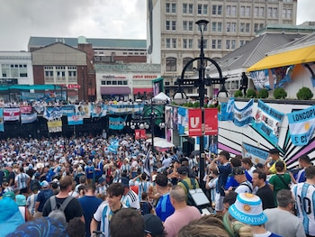 La multitud en Atlanta