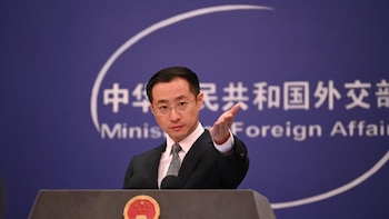 China insta a EEUU a