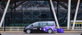 30/07/2025 Minibús de Cabify en