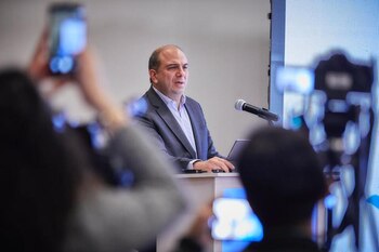 Carlos Camargo, defensor del Pueblo,