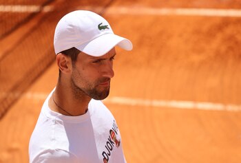 Tennis - ATP Masters 1000 - Monte Carlo Masters - Monte-Carlo Country Club, Roquebrune-Cap-Martin, France - April 11, 2022 Serbia's Novak Djokovic during a practice session REUTERS/Denis Balibouse