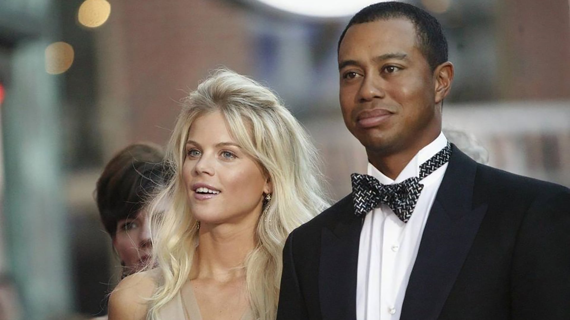 La suma asignada a la separación entre Tiger Woods y Elin Nordegren provino de cálculos periodísticos sin respaldo documental