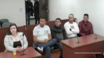 La Fiscalía judicializó a cinco presuntos integrantes de la organización señalada de alterar cajeros automáticos para cometer hurtos -crédito @FiscaliaCol/X