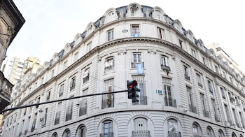 Frente del imponente edificio rosarino,