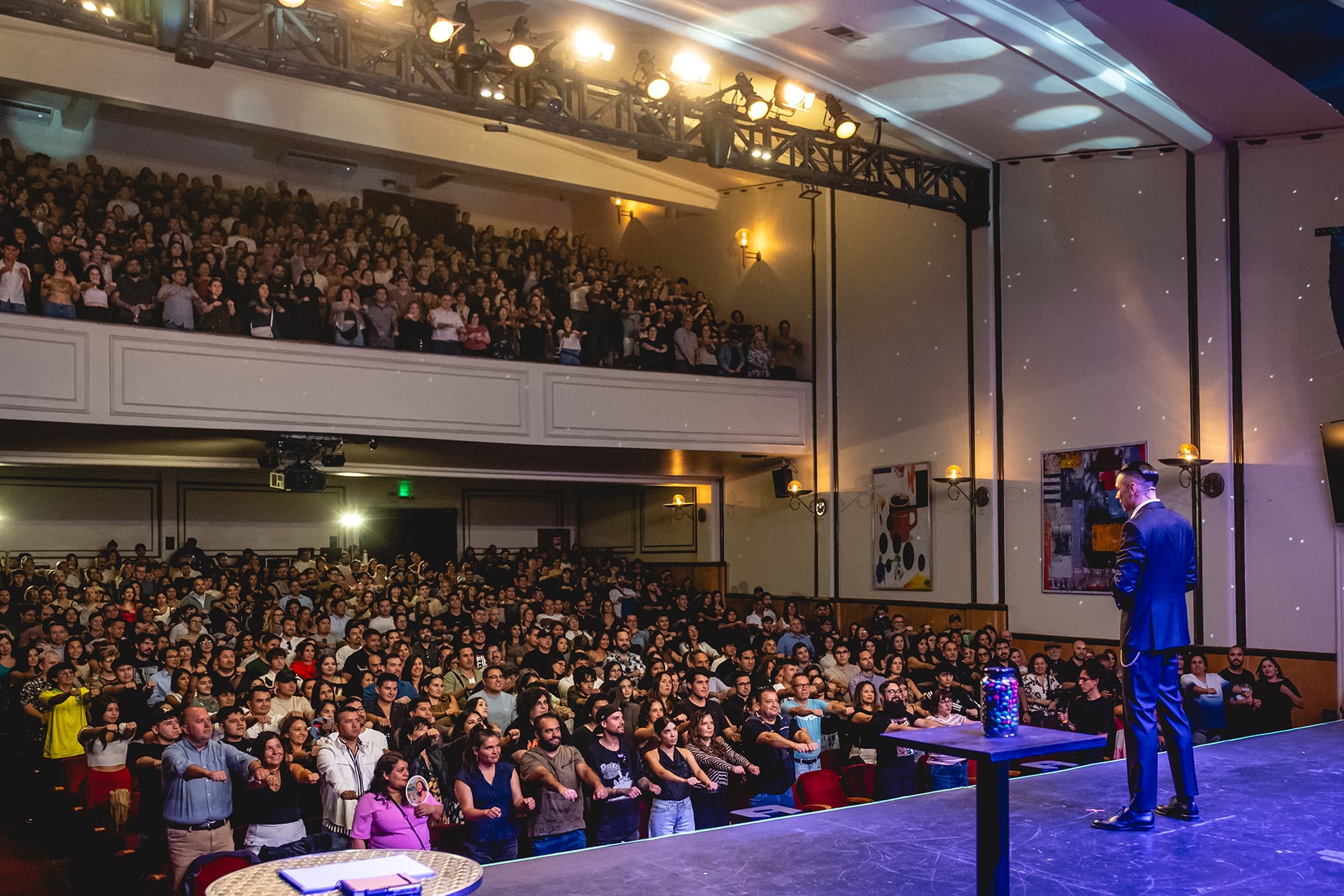El show de Canolik a teatro lleno