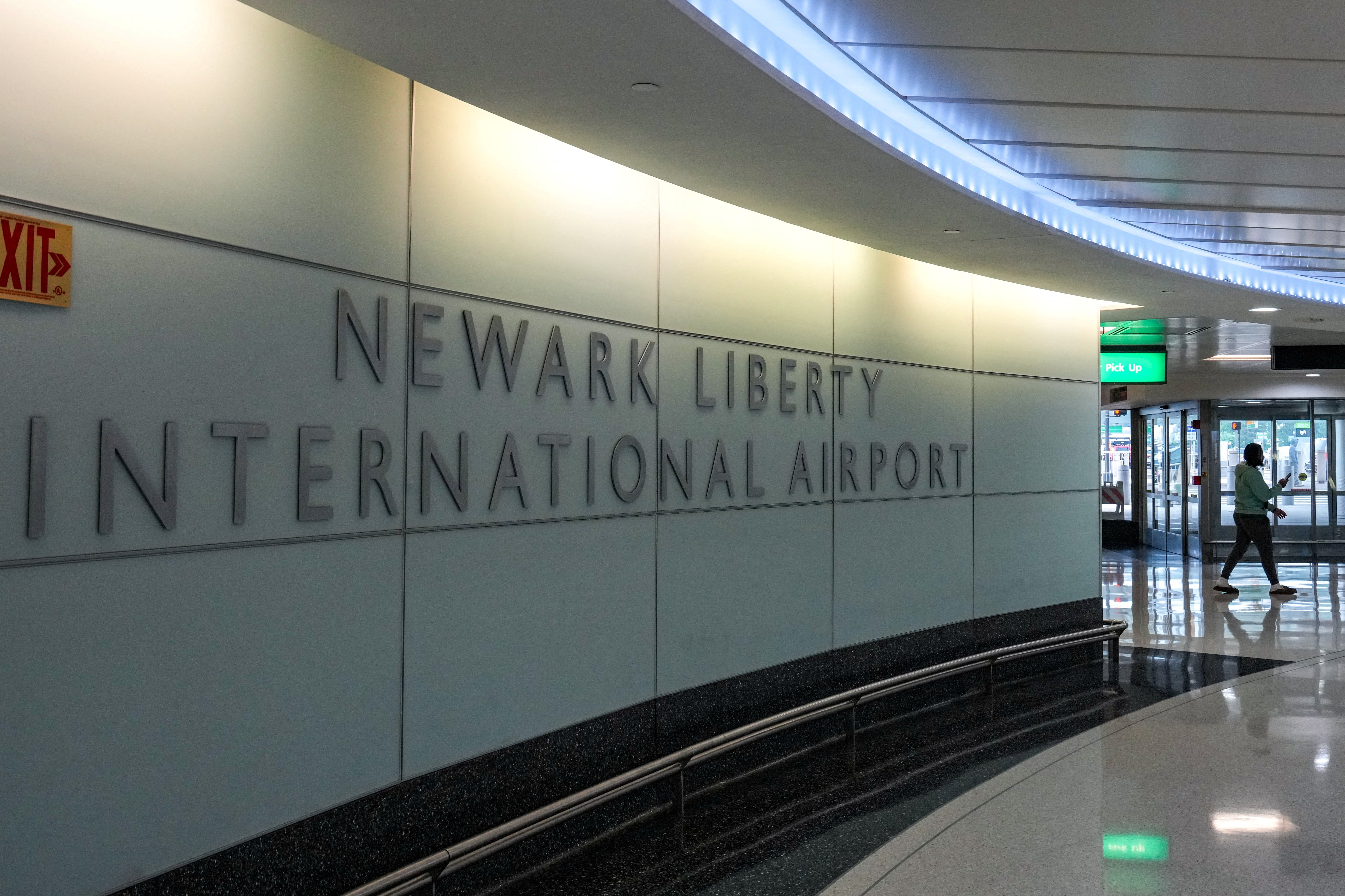 El aeropuerto Newark Liberty, ubicado en Nueva Jersey, es uno de los tres aeropuertos que sirven al área metropolitana de Nueva York (REUTERS/David