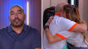 Lupillo Rivera consuela a Aylín Mujica, quien se quebró al recordar a su hijo Mauro