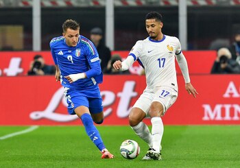 Mateo Retegui fue titular en