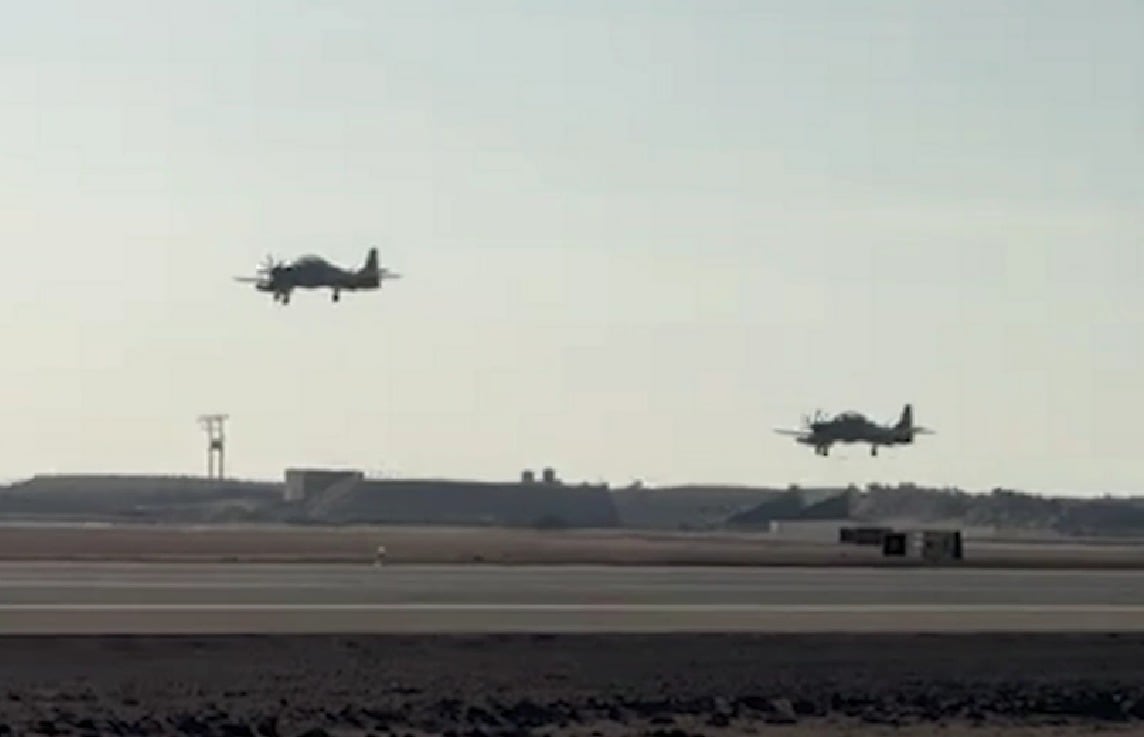 La Fuerza Aérea utiliza una cobertura escalonada con radares fijos y radares móviles para sostener la vigilancia del espacio aéreo durante tareas de mantenimiento (Captura de video)