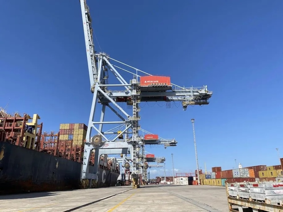 Uruguay implementa medidas para frenar la apreciación del peso y proteger la competitividad exportadora