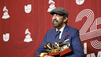 El ayuntamiento de Santiago entrega