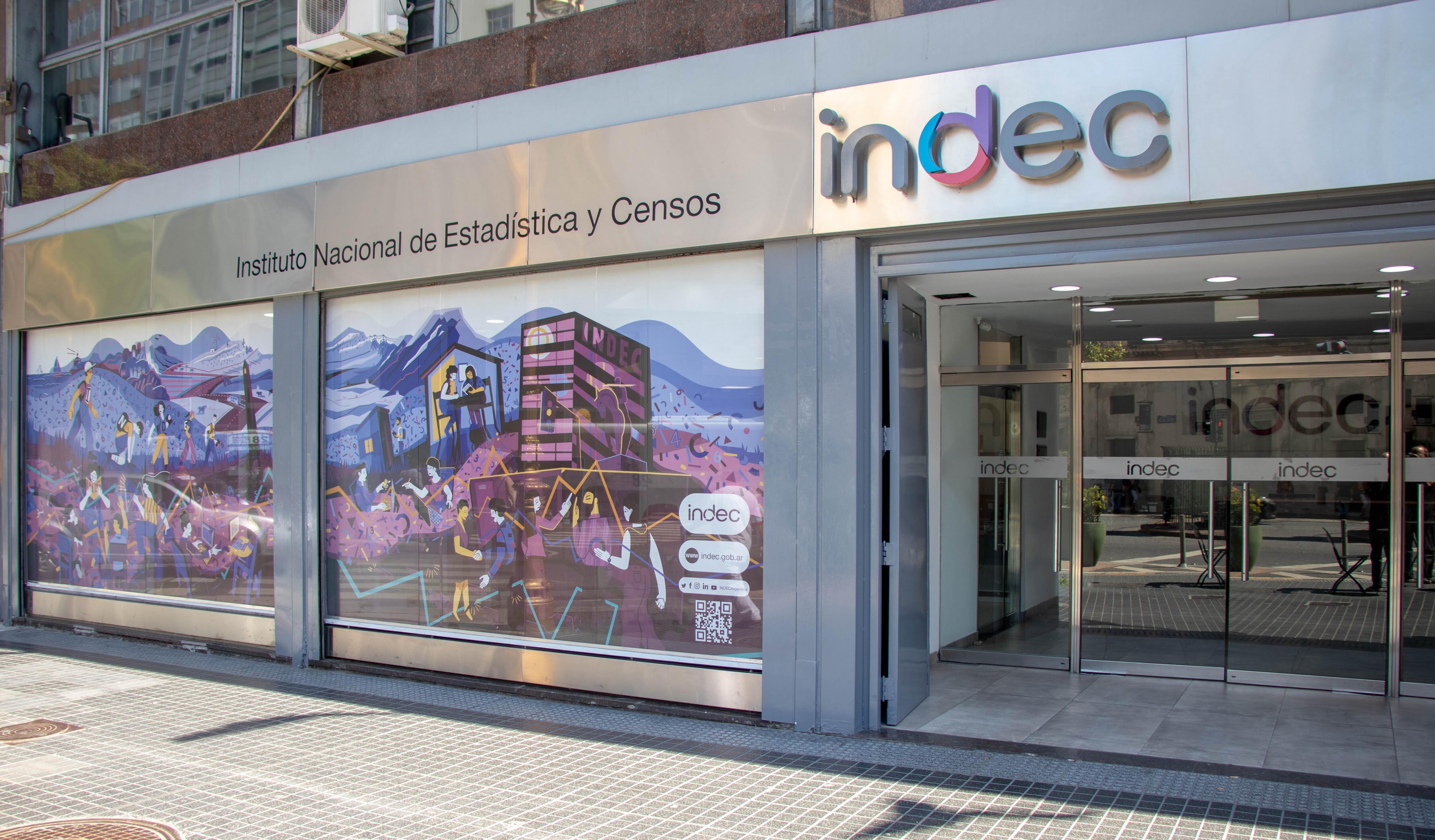 El Indec señaló que septiembre cerró el trimestre y forzó una revisión de la serie desestacionalizada del EMAE.