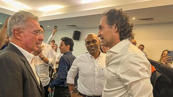 Álvaro Uribe y su partido, el Centro Democrático, respaldarán la candidatura de Federico Gutiérrez en Medellín. Foto: CD.