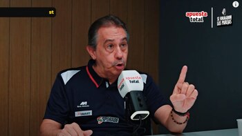 El técnico Antonio Rizola quiere compromiso por parte de las voleibolistas en la selección peruana.