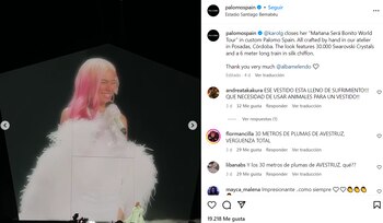 Publicación del diseñador Palomo Spain sobre el vestido de Karol G