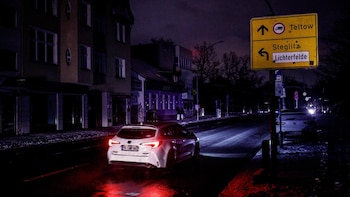 Unos 30.000 hogares siguen sin