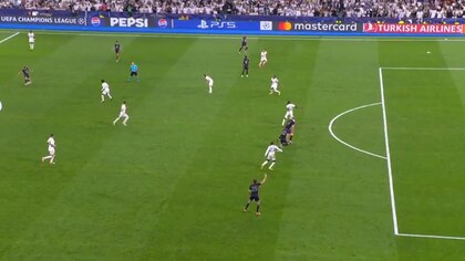 “Un error descomunal”: la lupa sobre el polémico gol anulado a De Ligt en la última jugada del duelo entre Real Madrid y Bayern Münich