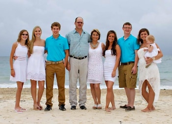 La familia Warner completa