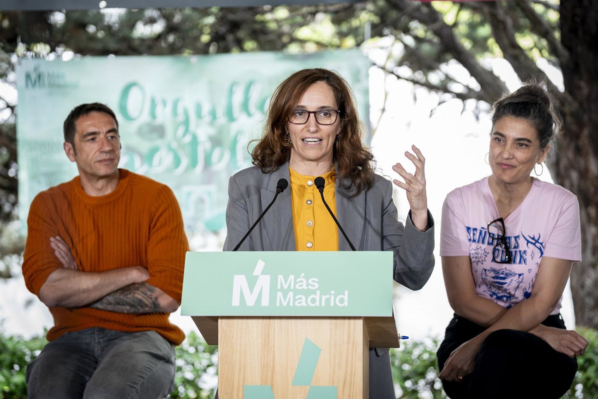 02/05/2025 La ministra de Sanidad, Mónica García, interviene durante la celebración en Móstoles de las fiestas del 2 de mayo, a 2 de mayo de 2025, en Móstoles, Madrid (España).POLITICA A. Pérez Meca - Europa Press