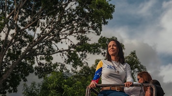 María Corina Machado elogia a