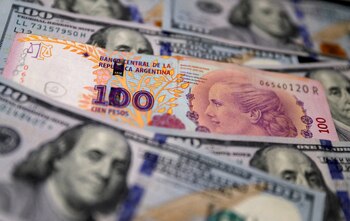 El dólar libre subió pero