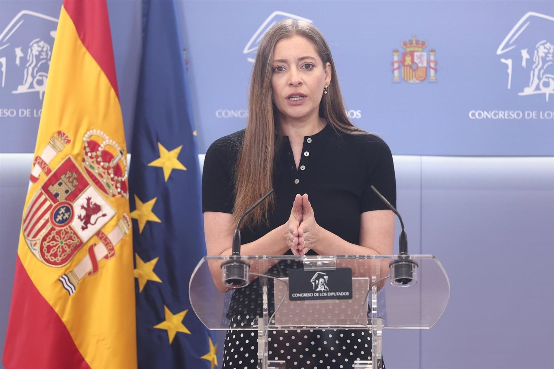 El PP acusa a Zapatero de "tomar el pelo" a los españoles al no aclarar "las dudas" sobre Plus Ultra y las joyas