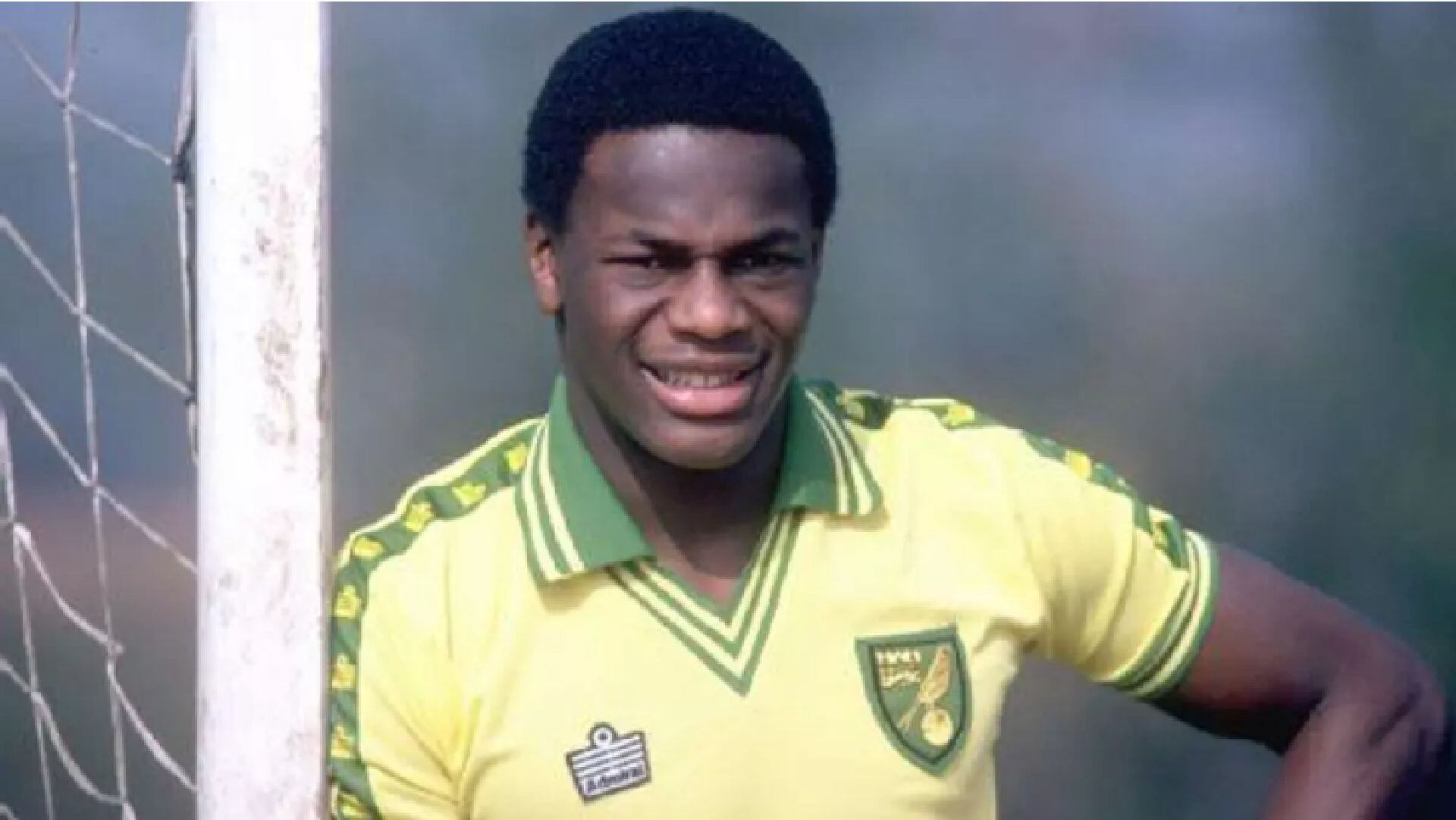 El día fue elegido por el natalicio de Justin Fashanu, delantero inglés que rompió el silencio en 1990 y dejó al descubierto la discriminación en el deporte. (Allsport UK /Allsport)