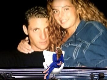 22/04/2021 Rocío Carrasco se sienta