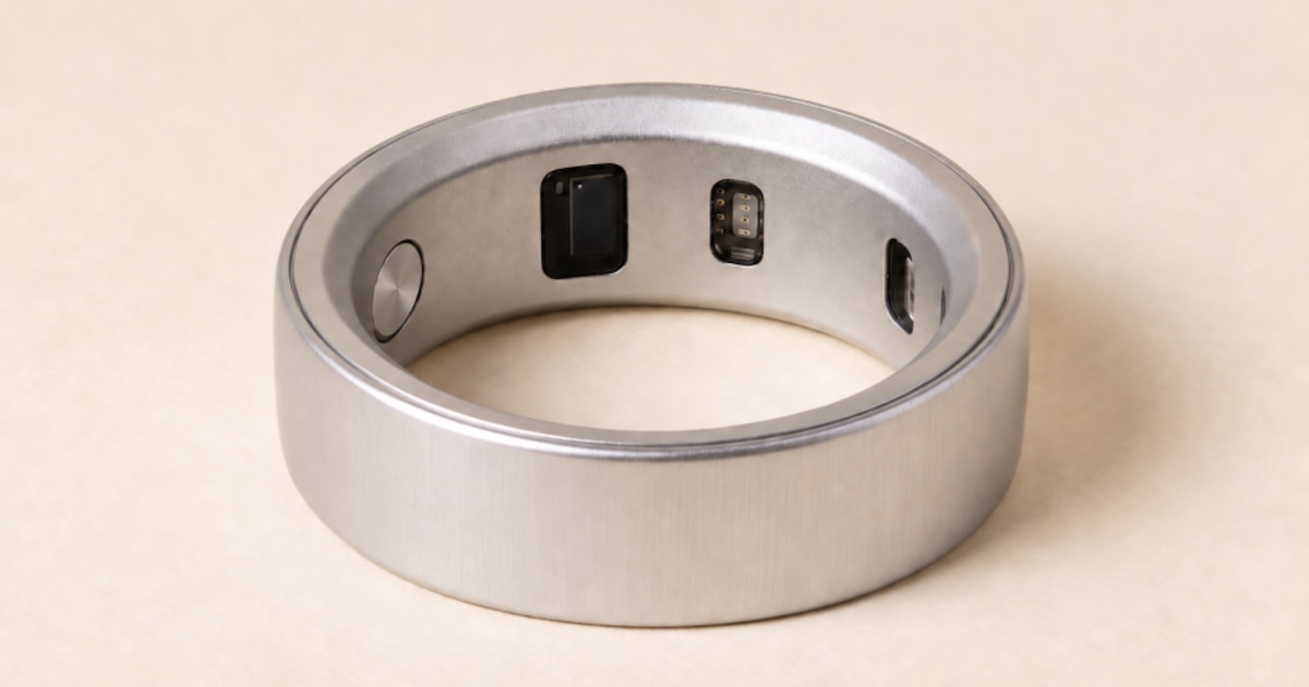 Un anillo de USD 99 promete manejar varios asistentes de IA con solo apretar un botón