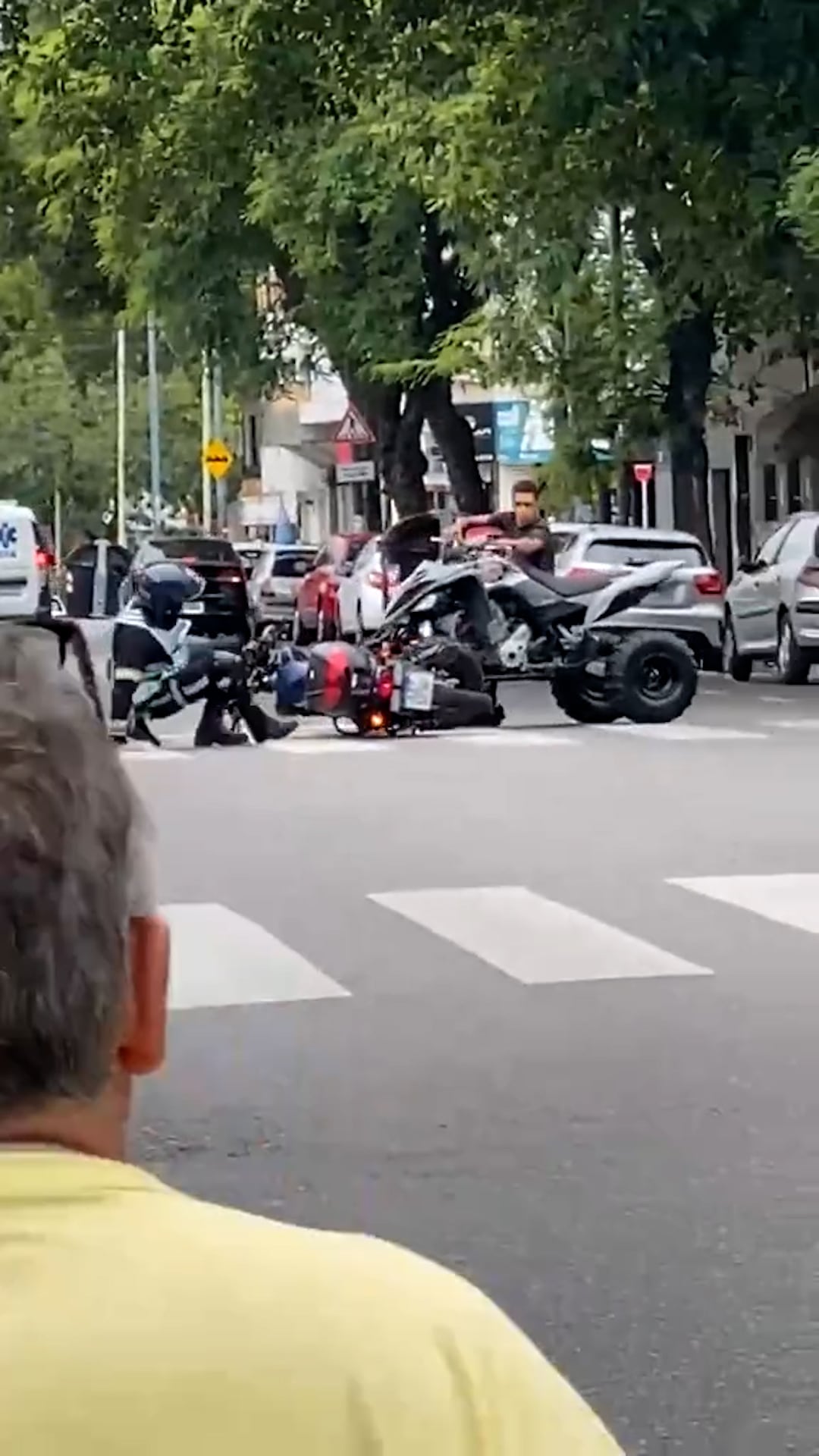 El incidente ocurrió en la intersección de avenida Cobo y Viel, una zona de circulación intensa del sur de la Ciudad de Buenos Aires