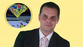 Martinoli estalla contra aficionado del América y lo educa en pleno podcast: “Ponte a leer, pin... analfabeta”