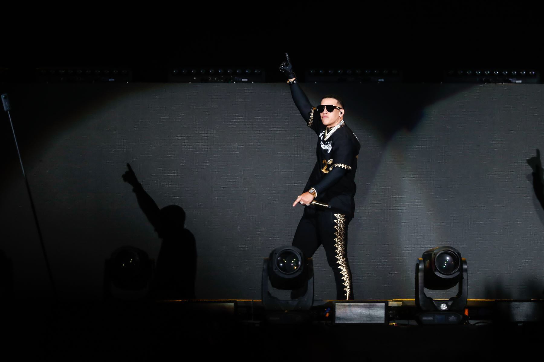 Daddy Yankee envía un mensaje de esperanza, disciplina y superación a quienes enfrentan dificultades, resaltando la importancia de la espiritualidad (ANDINA/Renato Pajuelo)