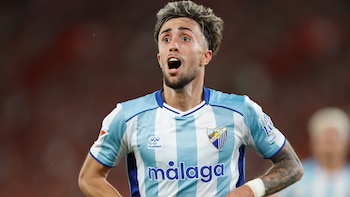 El Málaga regresa a Primera División ocho años después tras vencer 1-2 al Almería