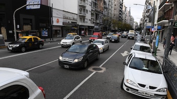 ¿Autos y motos más caros