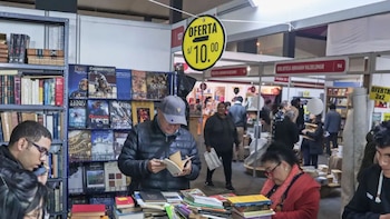 Las personas podrán encontrar grandes descuentos en la FIL 2026 (Créditos: Andina).