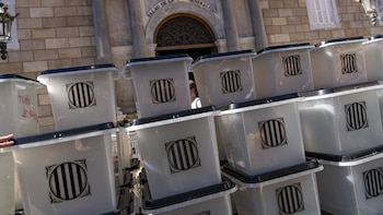 El Supremo autoriza a los Mossos a destruir el material intervenido el 1-O pero le ordena conservar algunas muestras