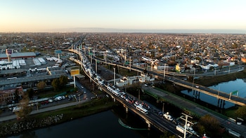 Acceso Puente de la Noria - Cuarentena estricta COVID-19 portada
