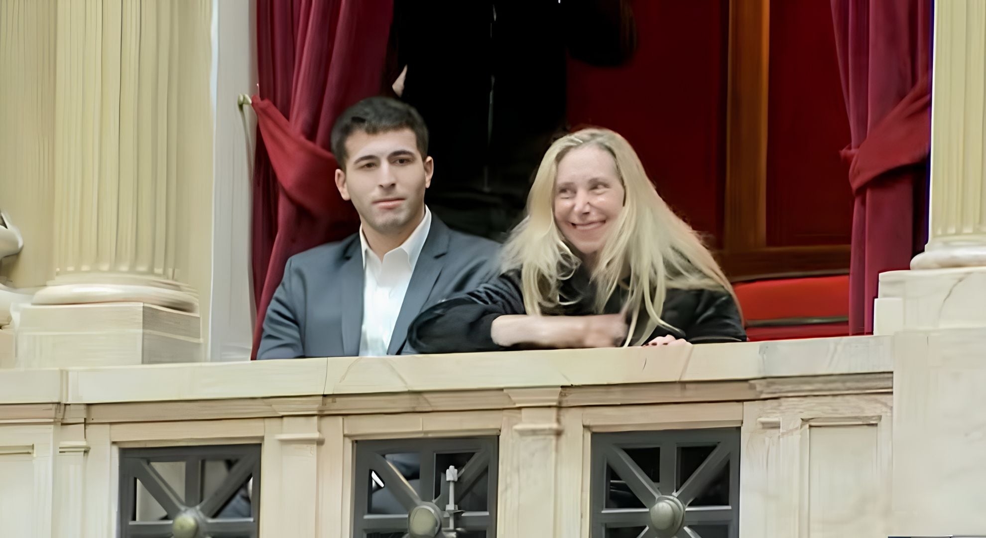 Karina Milei junto a Sharif Menem durante la votación del Super RIGI en Diputados