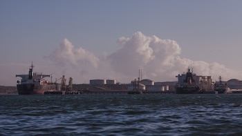 Así funciona el contrabando petrolero