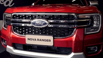 Cámara y radar delanteros, que