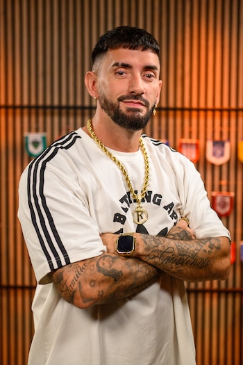 Nunca me faltes Roman