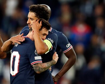 "Yo le hablo, él me