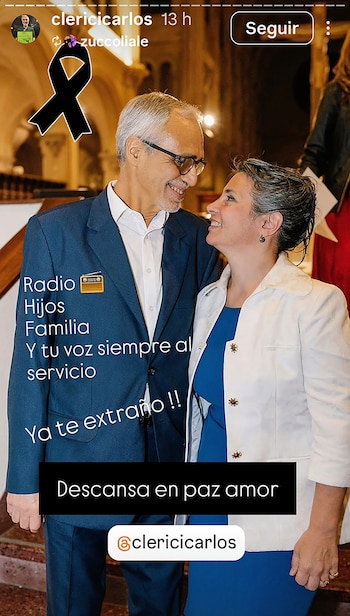Fotografía de un hombre y una mujer junto a un lazo negro y frases de despedida superpuestas en una captura de pantalla
