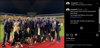 Los novios y sus invitados