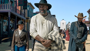 Idris Elba representa a Rufus