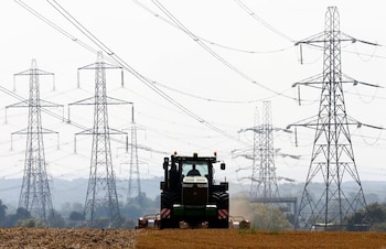 Todas las centrales térmicas e hidroeléctricas de Ucrania sufrieron daños tras los ataques rusos. (REUTERS/Darren Staples)