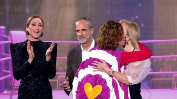 Ágatha Ruiz de la Prada y Carmen Lomana en '¡De Viernes!'